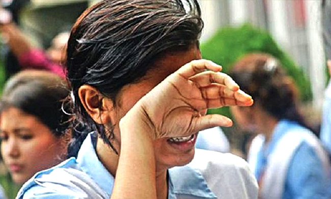 ৬৫ কলেজের কেউ পাস করেননি